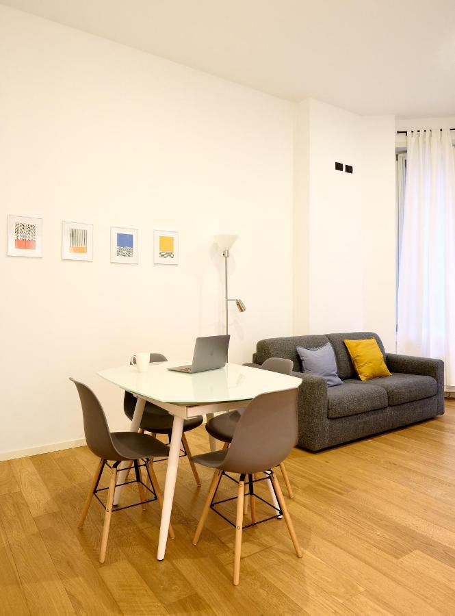 Relstay - S. Ambrogio - Charming And Modern 1Br Milano Ngoại thất bức ảnh