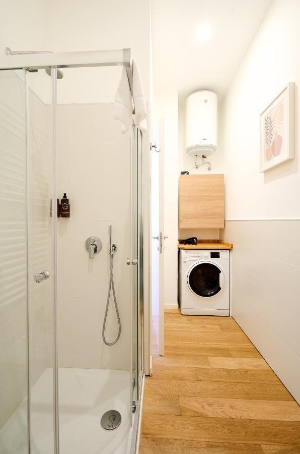 Relstay - S. Ambrogio - Charming And Modern 1Br Milano Ngoại thất bức ảnh